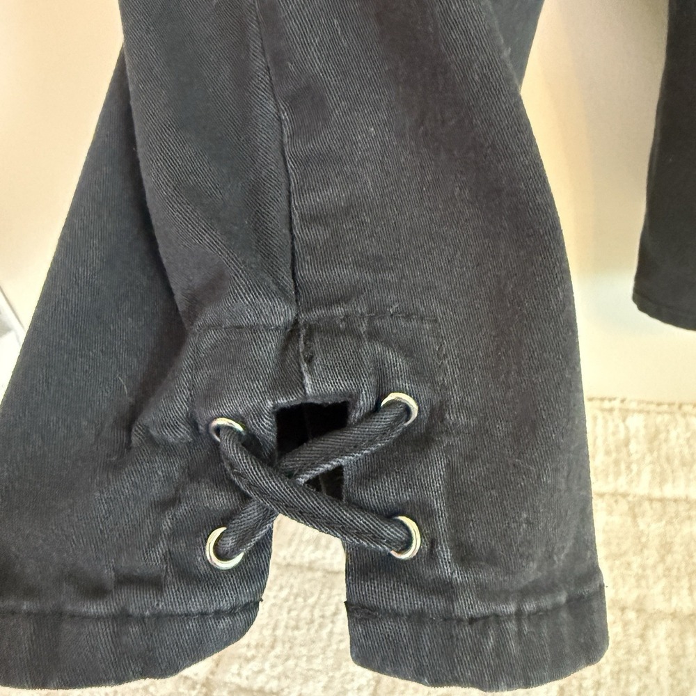 Womens Black Pull On Capris Size XL Stretch Summer Vacation Minimalist Travel - Picture 4 of 14